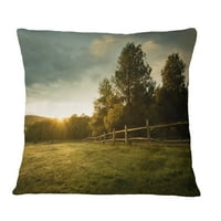 Designart prekrasan Izlazak sunca na farmi - pejzažni štampani jastuk za bacanje - 18x18